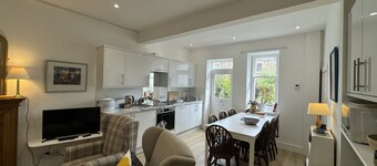 Castle Rock, Crail -  a cottage that sleeps 7 guests  in 4 bedrooms