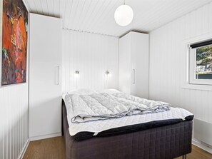 3 bedrooms, internet