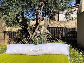 Property grounds - Joli Gîte 4 , Accessible PMR Près D'uzès, du Pont du Gard, et du Musée Haribo (Vallabrix)