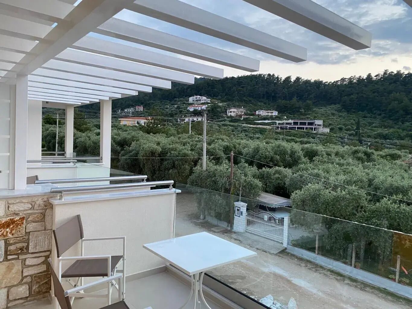 隔音、熨斗/熨衣板、免費無線上網、床單