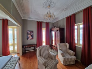 Interior - A 2 Minutos da Praia de Matosinhos! Casa Familiar Cheia de História e Charme! (Matosinhos)