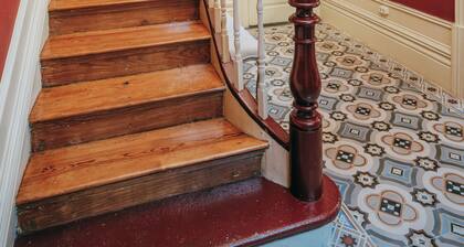 A 2 Minutos da Praia de Matosinhos! Casa Familiar Cheia de História e Charme!