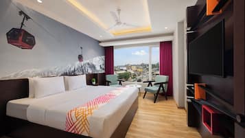 1 bedroom, in-room safe, desk, soundproofing