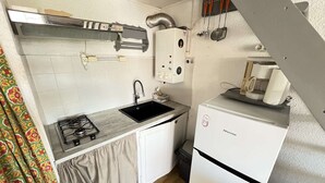 Uklassifisert bilde, 2 av 12, knapp
