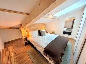 4 室のベッドルーム、WiFi (無料)