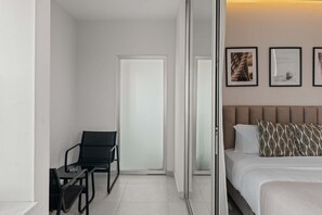 1 bedroom, iron/ironing board, WiFi, bed sheets