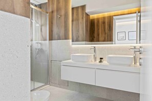 Hair dryer - Phaedrus Living: Coastal Seaside Residences 04 (Limassol)