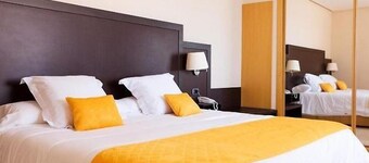 Hotel Puerta de Sahagun