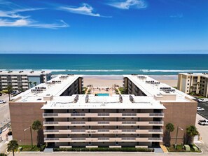 Exterior - The No-Drive Beach is just a few steps away in this Fifth Floor 2/2 (New Smyrna Beach)