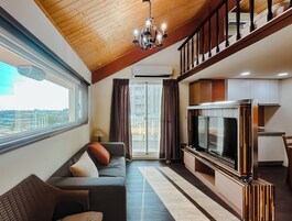 1 habitación, cortinas blackout, wifi gratis y ropa de cama 