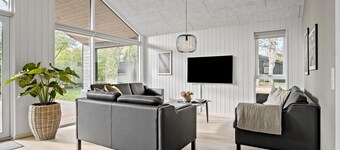 Cozy home in Gilleleje with sauna