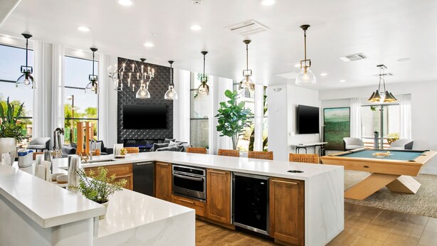 Lounge - TWO CozySuites at Kierland Commons  (Scottsdale)