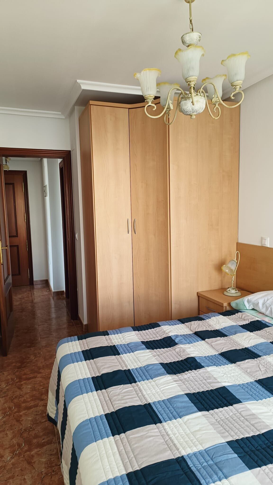 2 soverom, strykejern/-brett, wi-fi og sengetøy