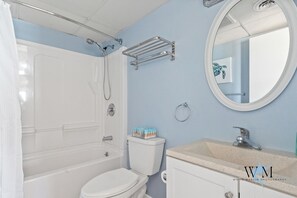 Hair dryer - 2 Bedroom/2 Bathroom Ocean Front Condo (Ocean City)