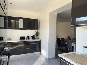 Microwave, oven, stovetop, dishwasher