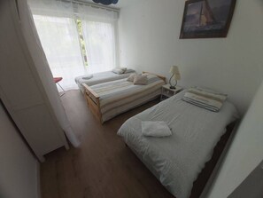2 quartos, ferros/tábuas de passar roupa, Wi-Fi