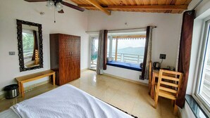 5 室のベッドルーム、WiFi、ベッドシーツ
