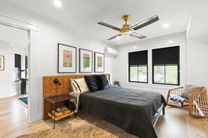 1 Schlafzimmer, Schreibtisch, WLAN, Bettwäsche