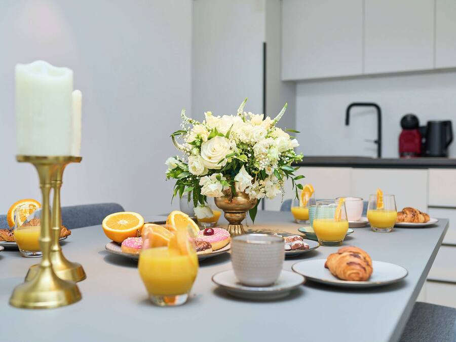 Comfort Apartment | Ruang makan