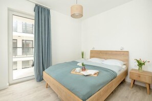 1 bedroom, iron/ironing board, travel crib, free WiFi - Apartment with balcony, close to the beach, pool (Pobierowo)