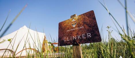 Tent (Clinker Bell Tent) | Exterieur