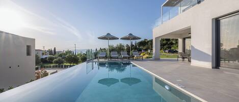 Piscina externa