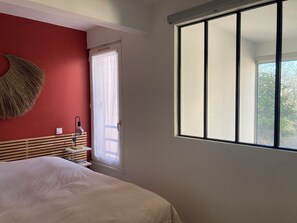 3 bedrooms, desk, free WiFi, bed sheets - Duplex de 100m2 Proche de Paris. Idéal Pour Disney et JO 2024 (Champigny-sur-Marne)