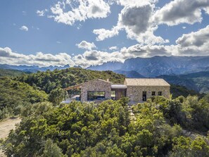 Exterior - Villa D'architecte Comme un nid D'aigle en Pleine Nature Entre mer et Montagne (Sari-Solenzara)