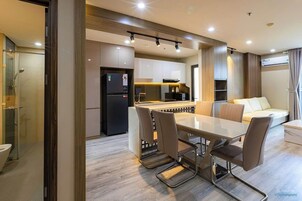 Apartamento Deluxe, 1 habitación, cocina, vistas a la ciudad | Cocina privada