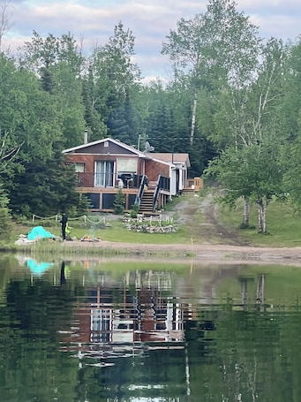 Exterior. Wartman Lake