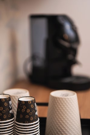 Coffee and/or coffee maker - Guercio Boutique Apartment - An Elegant stay 5 mins from the sea perfect for two (Salerno)