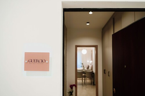 Guercio Boutique Apartment - An Elegant stay 5 mins from the sea perfect for two