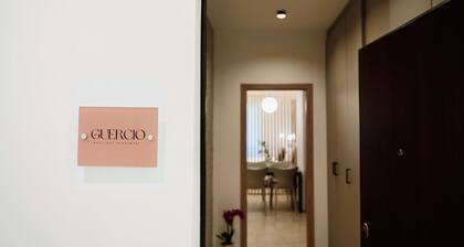 Guercio Boutique Apartment - An Elegant stay 5 mins from the sea perfect for two