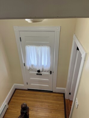 Interior - Family friendly serene house close to beaches, sleeps 8, lot off street parking (Saco)