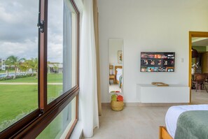 3 chambres, fer et planche Ă repasser, accĂšs Internet, draps fournis