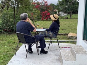 Terrace/patio - Cozy ground floor room in Alto Boquete (Alto Boquete)