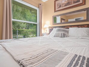 4 bedrooms, iron/ironing board, travel cot, WiFi