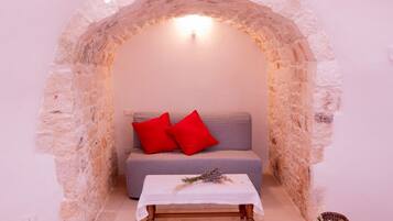 Comfort Quadruple Room, Garden View | Pillow-top beds, blackout curtains, soundproofing, free WiFi