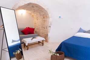 Comfort Quadruple Room, Garden View