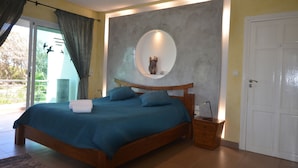 Comfort Villa, Private Pool, Garden View | 3 bedrooms, in-room safe, iron/ironing board (on request), free WiFi - VILLA TISHKA de charme (Oualidia)
