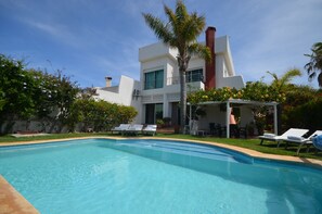 Outdoor pool - VILLA TISHKA de charme (Oualidia)