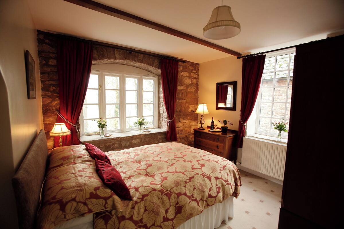 Quarto casal standard, vista para o vale | Individualmente decorados, individualmente mobiliados