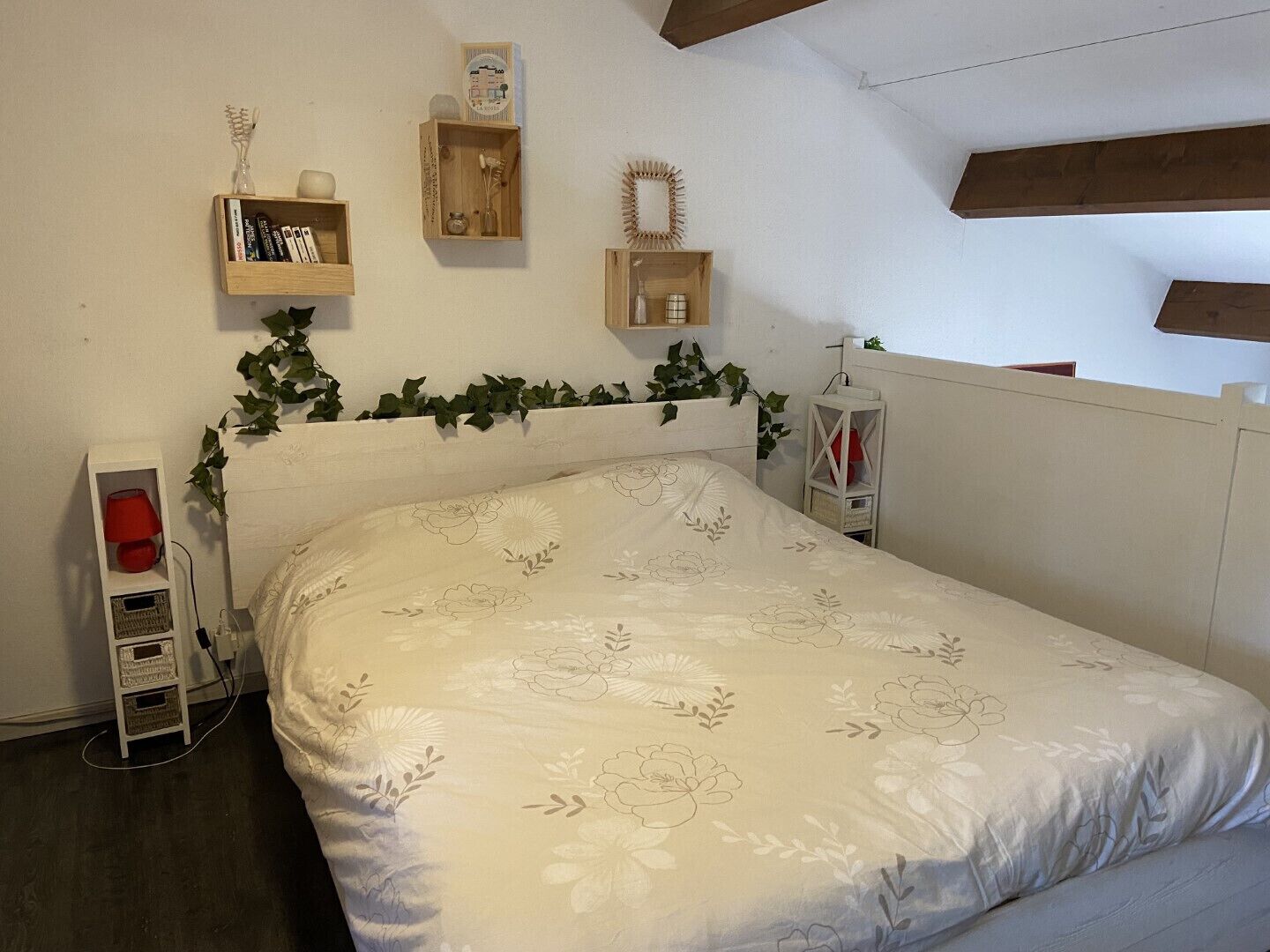 2 chambres, fer et planche à repasser