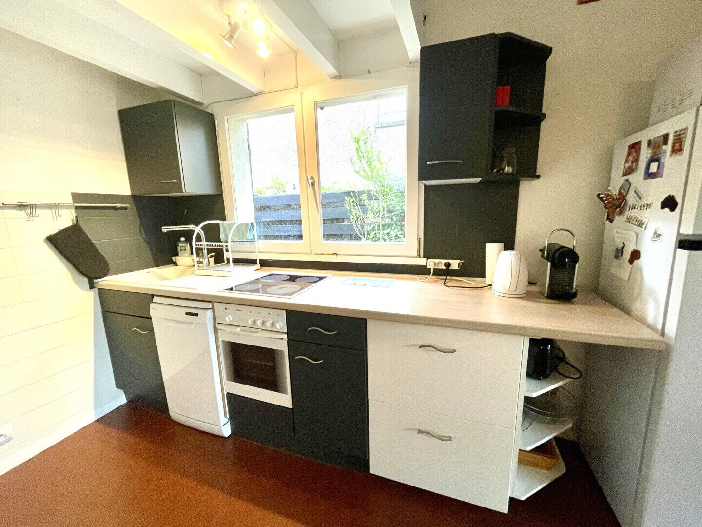 Réfrigérateur, micro-ondes, four, lave-vaisselle