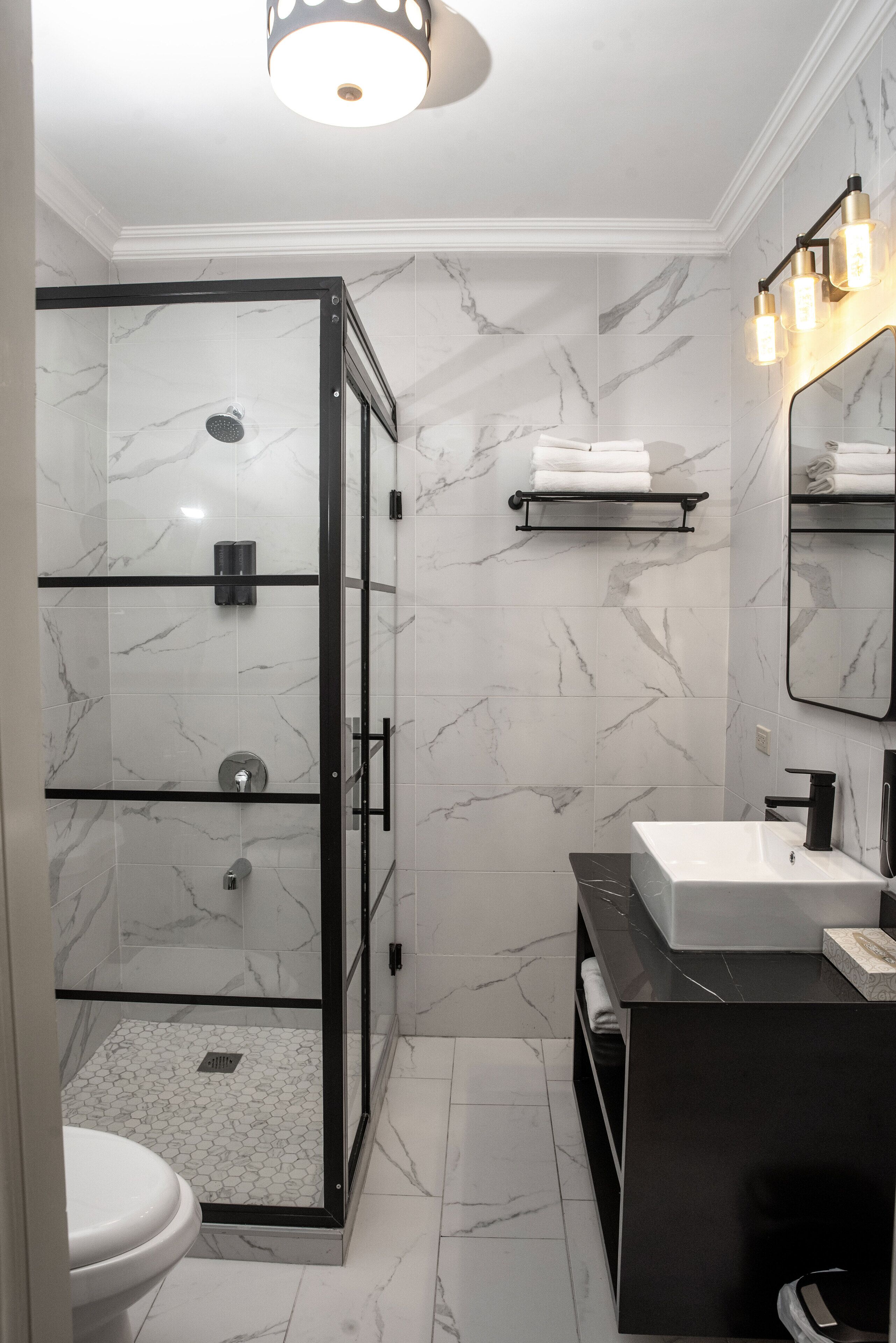 Chambre Deluxe, vue jardin | Salle de bain