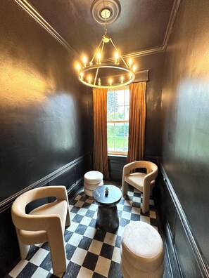 Interior - The Macberns Row House (Unit 2) (Geneva)