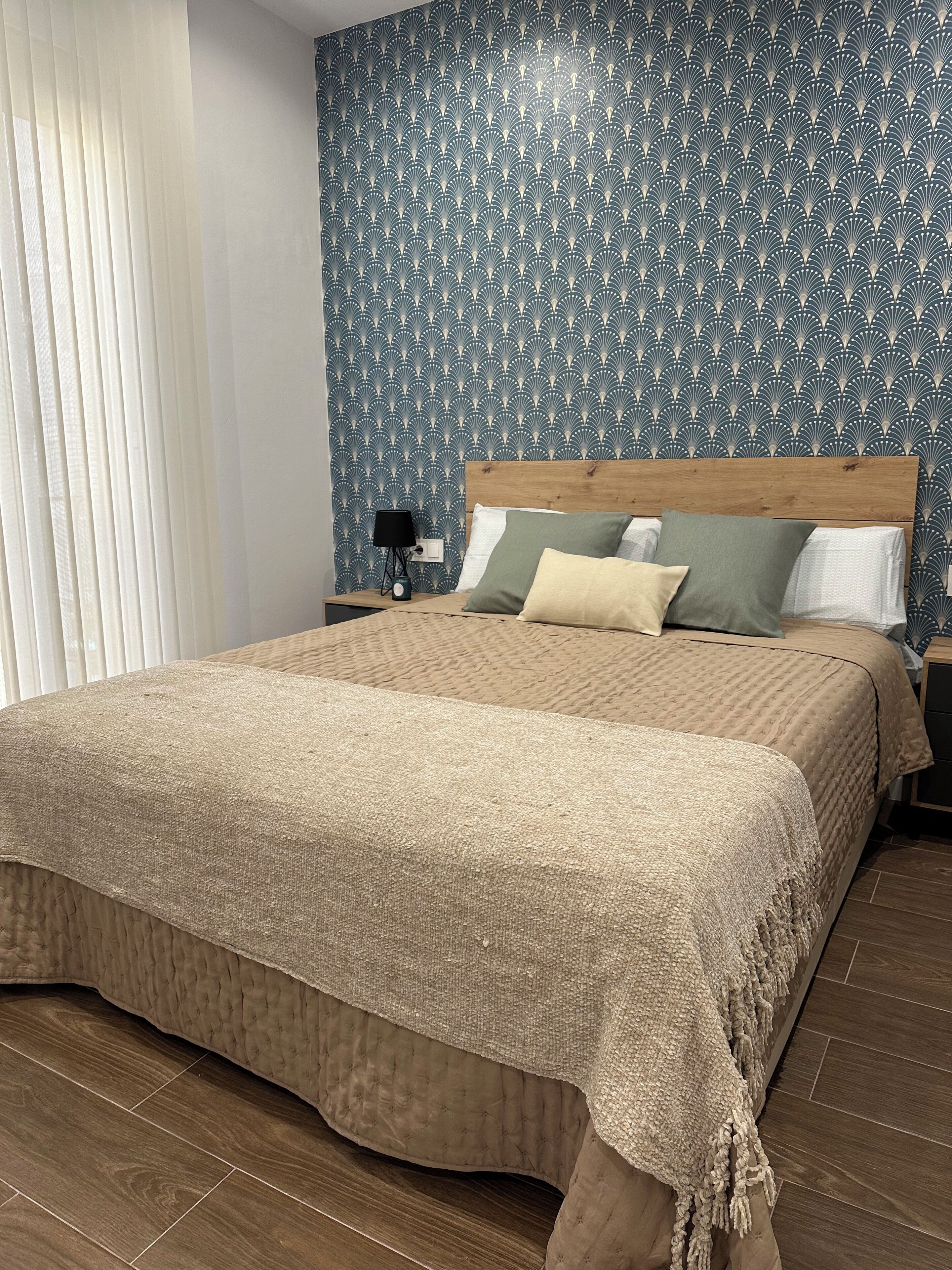 1 غرفة نوم ومكواة/لوح كي وسرير سفر وواي فاي