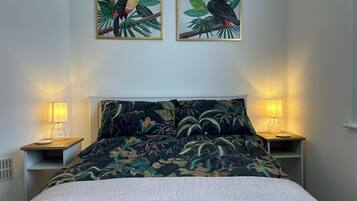 2 camere, ferro/asse da stiro, Wi-Fi gratuito, lenzuola