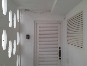 Interni