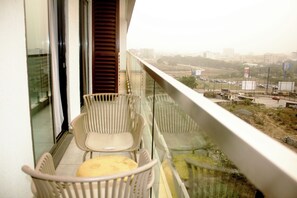 Exterior - Fantastic Luxury Gem 5 Location Pool Gym (Accra)